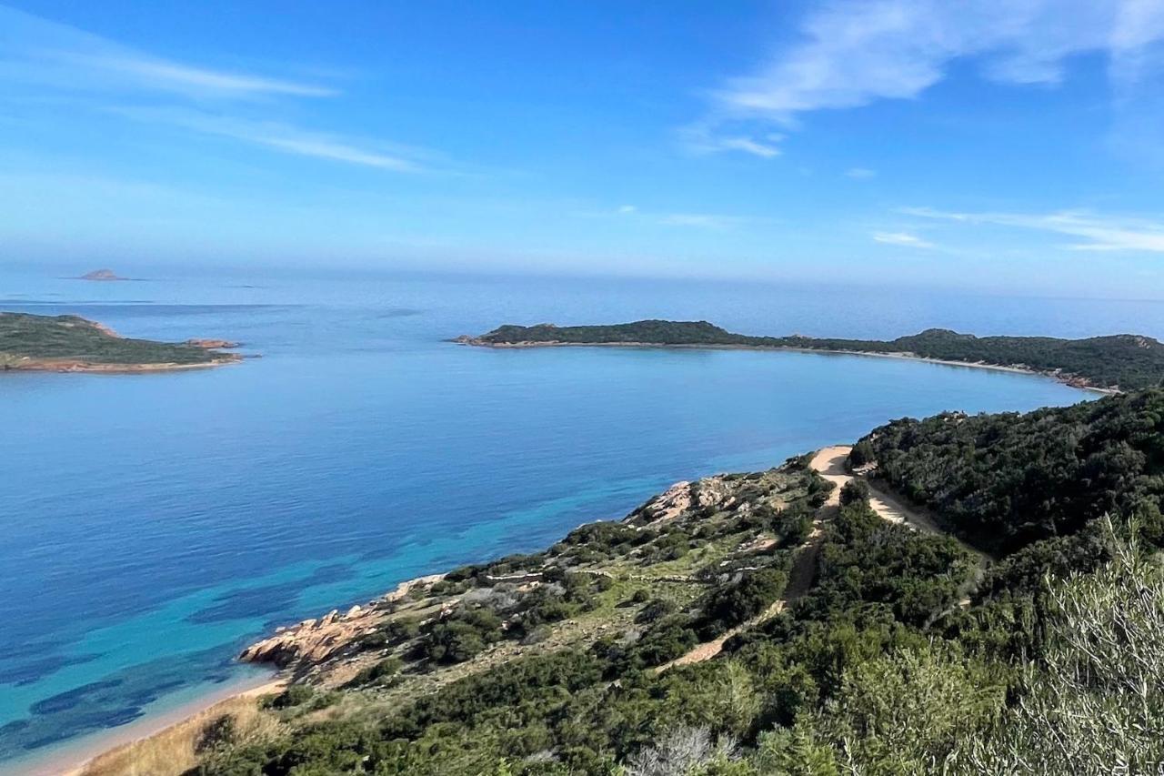 Apartamento San Teodoro Punta Est Delizioso Monolocale Vista Mare Exterior foto